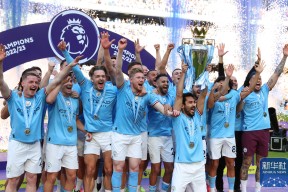 开云-赛地聚焦——中超今晨热度飙升，曼联复出首秀，质疑声仍在，资深球员宣示担当的简单介绍