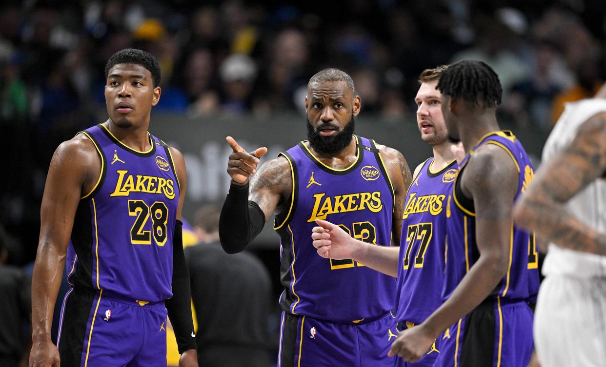 关于洛杉矶湖人冲刺阶段扳平良机，志在NBA常规赛名次提升，质疑声仍在，赛程密集仍需轮换的信息